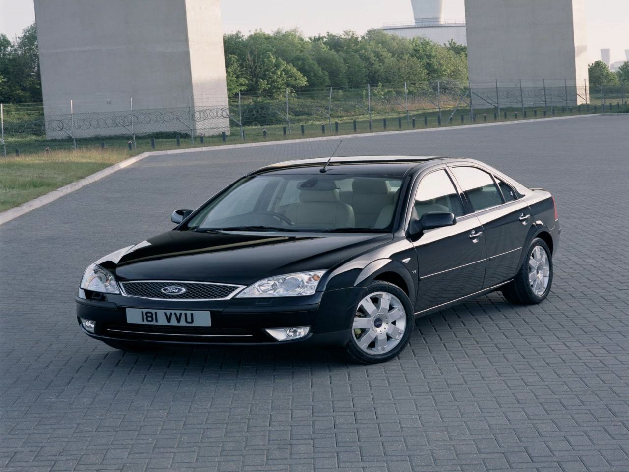 Ford Mondeo 3, 2000-2007